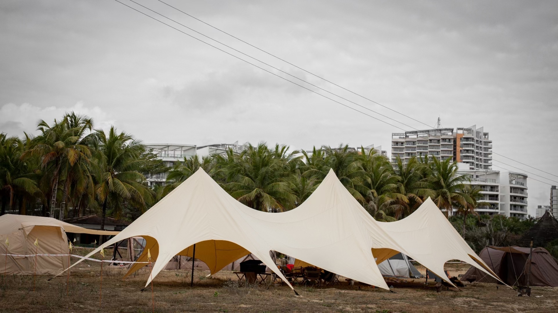 luxury sun shade tent shelter awning tent event tent for sale