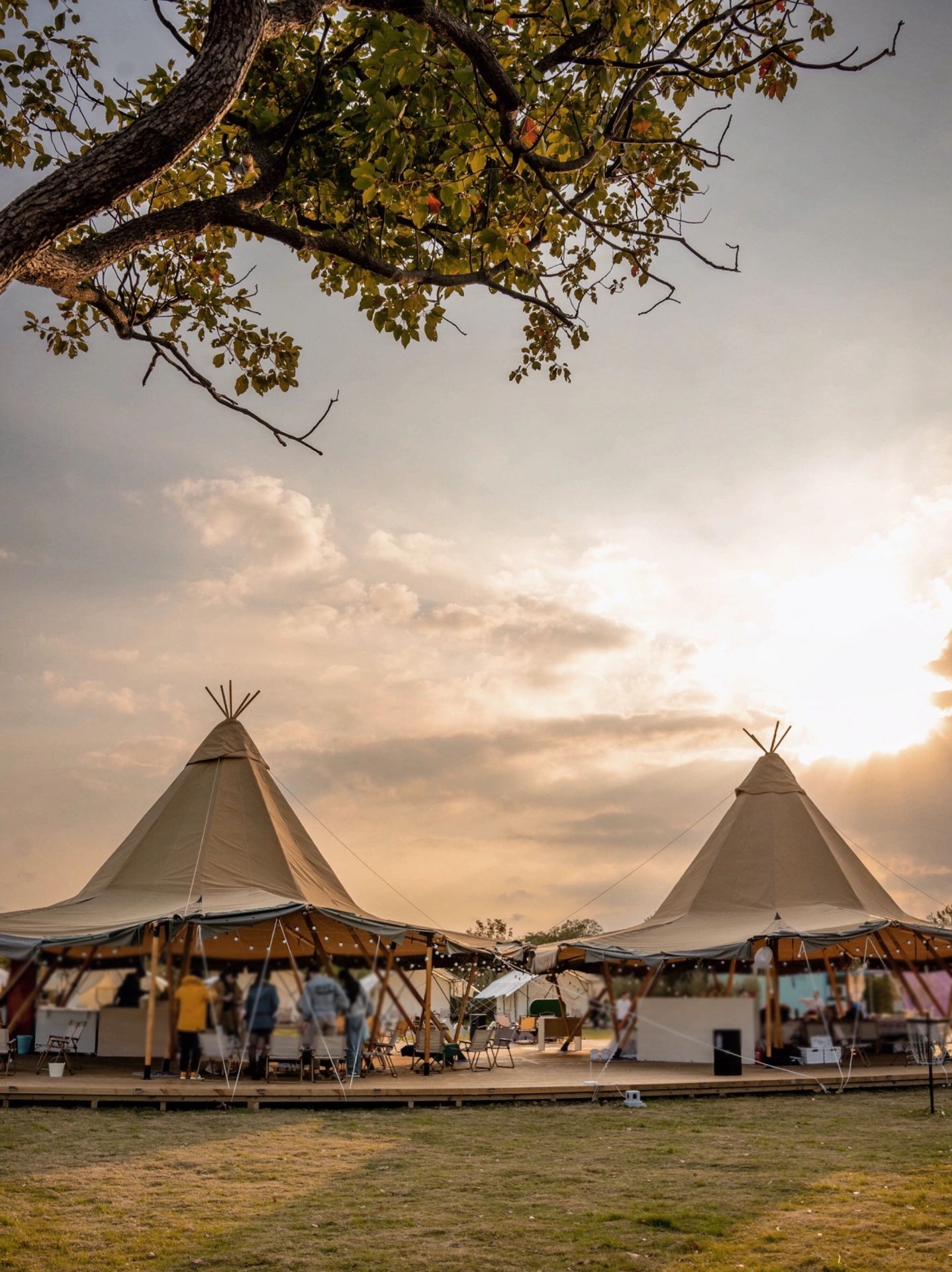 glamping big wedding tipi tent event teepee tent for party